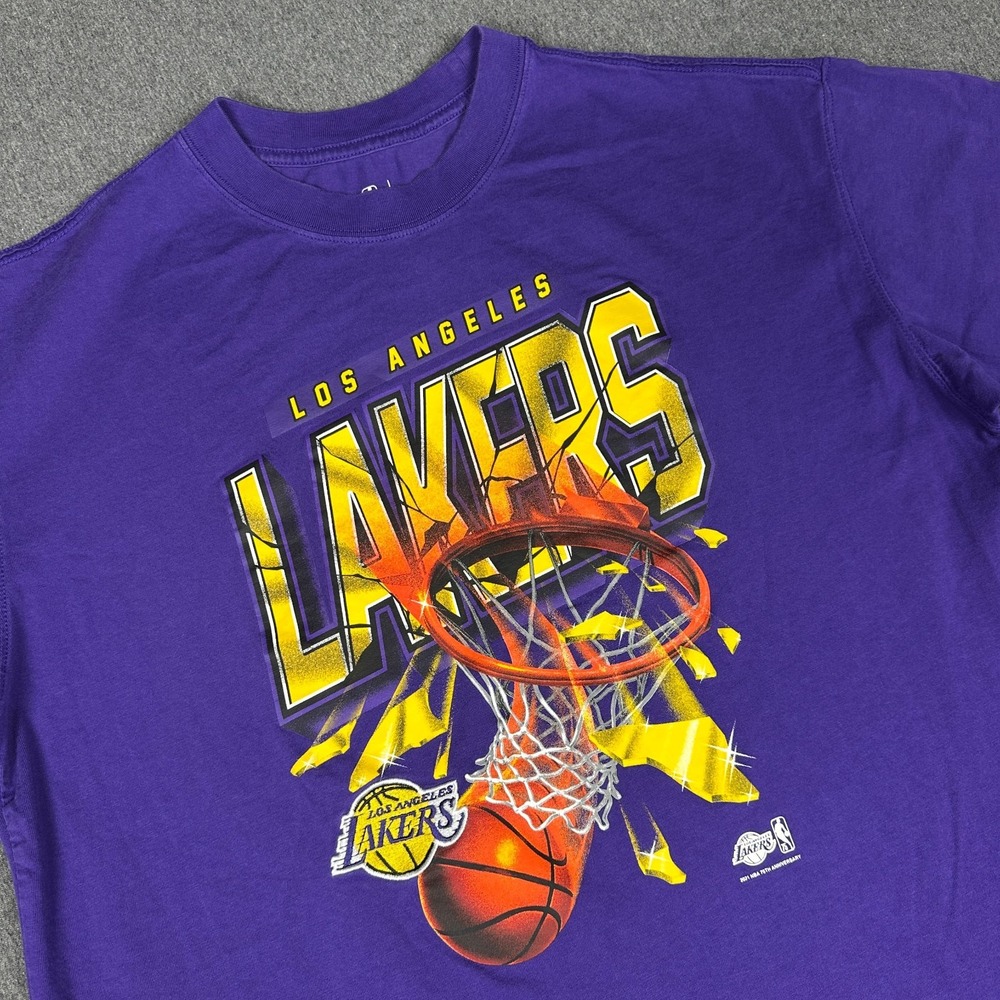 Nike T-Shirt Mens M Purple Good LA Lakers NBA Shattered Hoop Graphic DA5830-547